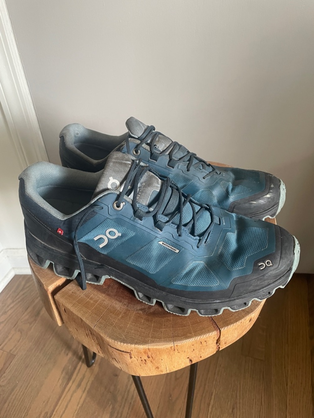 On Running Men's Cloudventure 11.5 Waterproof Trail Shoes in Blue